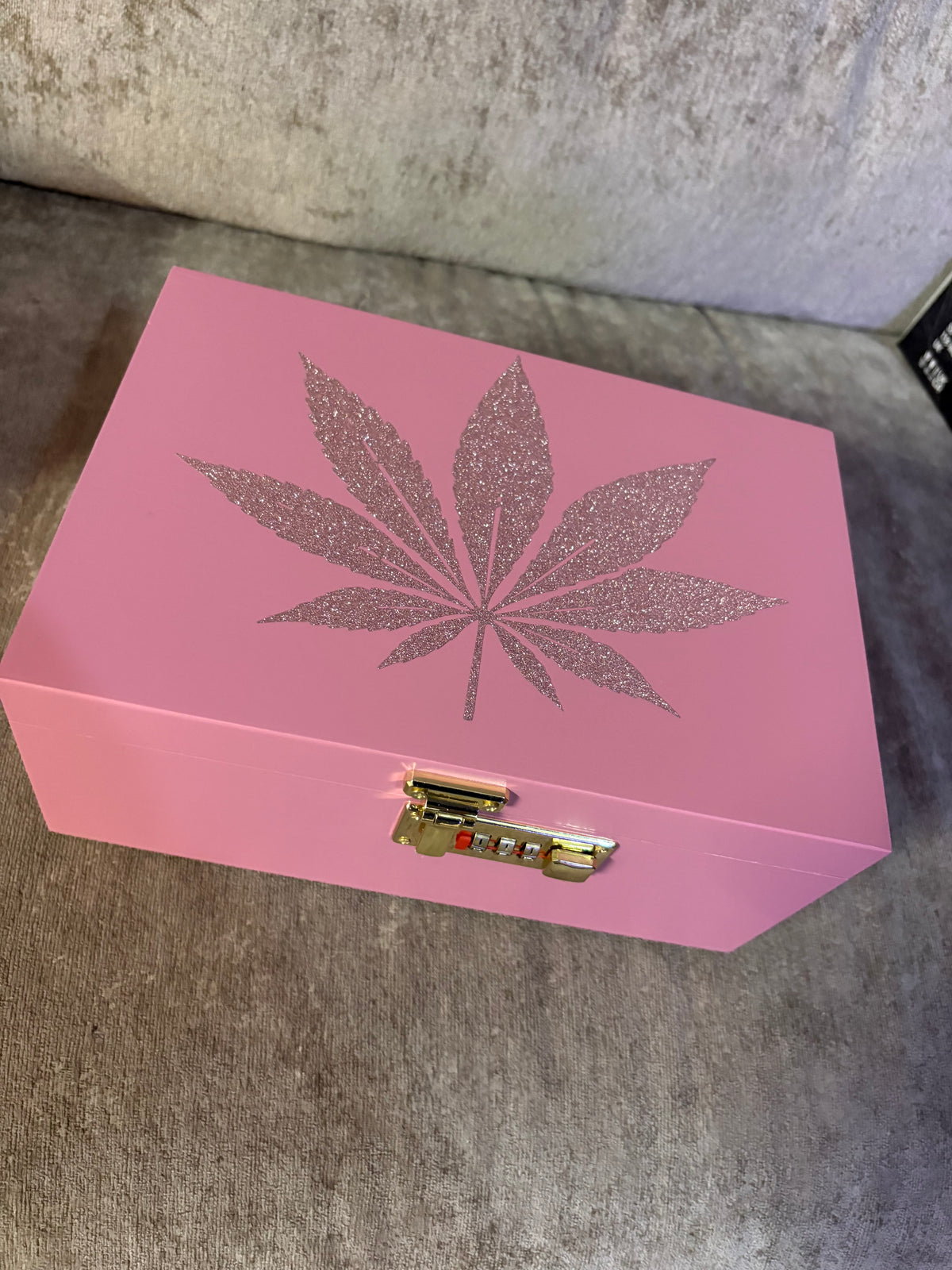 Pink & Glitter Lockable Stash Box